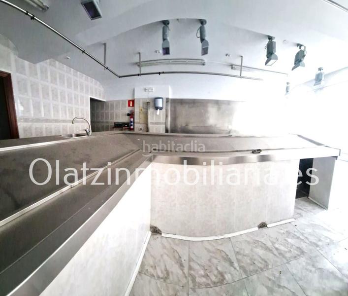 Foto c04dd724-e434-4efa-afee-57d5e9eec339. Location local commercial dans Zalla