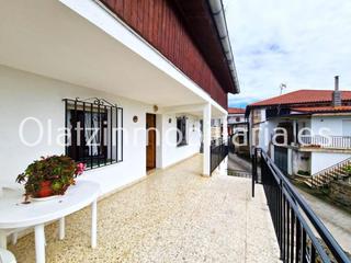 Maison à Carranza. Casa en venta en carranza, 4 dormitorios.