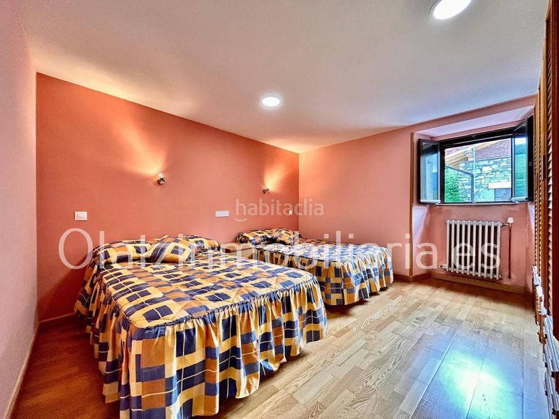 Foto e6f3d38e-8af2-4777-a47b-35f74e651f68. Casa amb calefacció a Valle de Mena