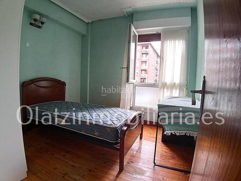 Foto ed9407bd-0dd9-45e4-a88c-731c20162d6b. Piso  en venta , 3 dormitorios. en Llodio