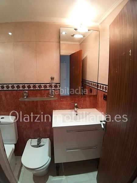 Foto f7bf336c-92a6-4e3e-b6d5-8460f61cf146. Piso  en venta , 3 dormitorios. en Llodio