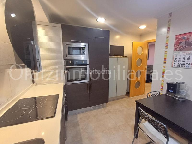 Foto 3ade97a7-34c9-4b2d-955d-8c09078f8952. Piso  en venta en Casco Viejo, 2 dormitorios. en Bilbao