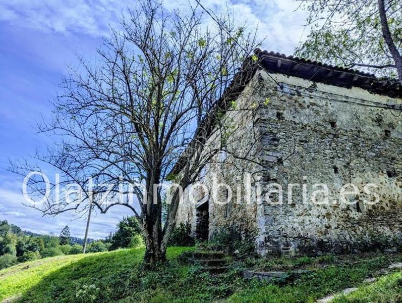 Foto 43977220-282b-4e46-be92-16e117965486. Casa  en venta , 5 dormitorios. en Zeberio