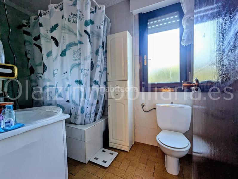 Foto f57fceab-8483-42dd-a76b-22116a91db7e. Appartement avec chauffage dans Okondo