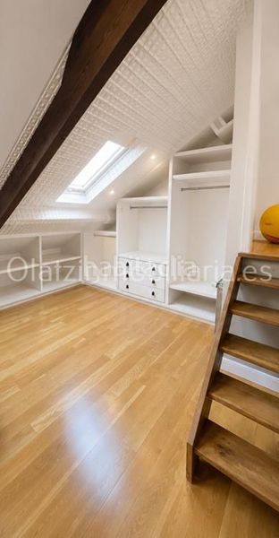 Foto aa1ee4c5-9860-4067-ba61-5c56e66f0811. Pis a Balmaseda