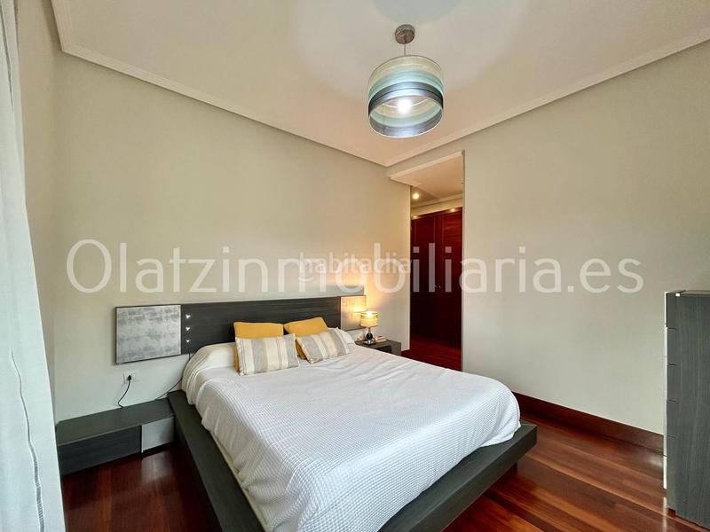 Foto 1b9fc49c-1d0c-48d1-9d6b-6ba0cba0923d. Pis amb calefacció aparcament a Sopuerta