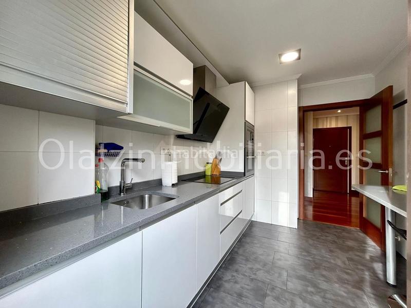 Foto 2a3287d3-86a6-40dd-adbc-f48399fc2ed1. Pis amb calefacció aparcament a Sopuerta