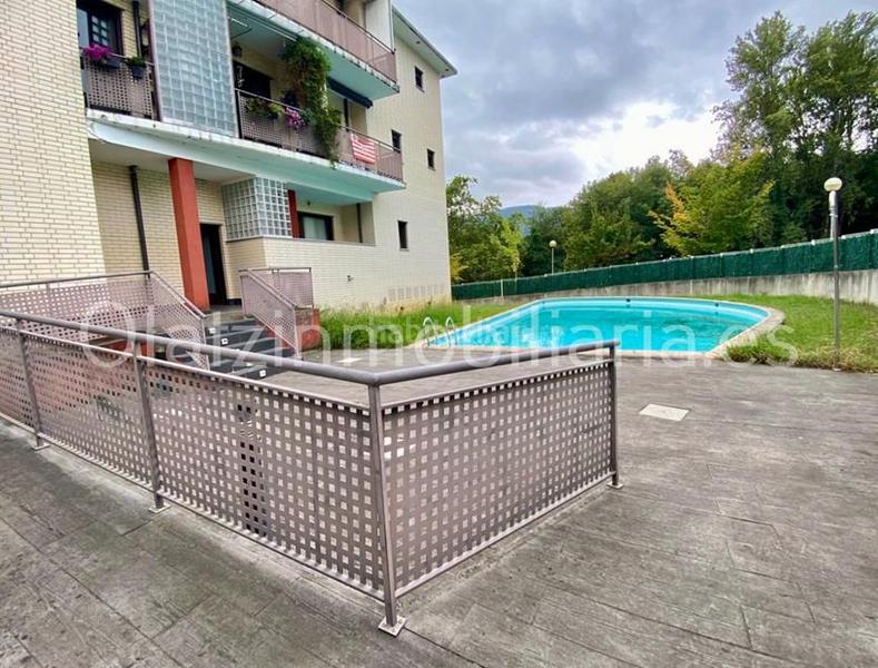 Foto 6937b743-8960-44eb-9768-b4c712fc1f27. Pis amb calefacció aparcament a Sopuerta