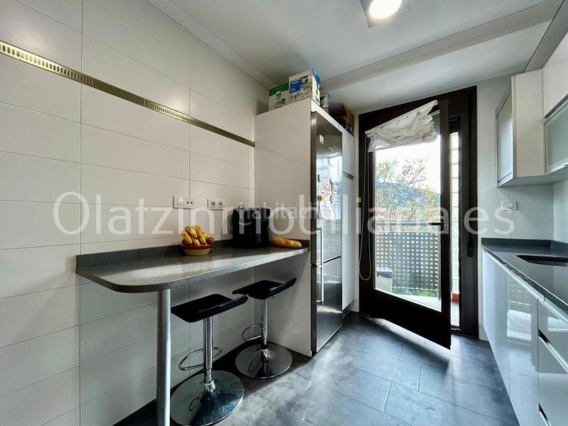 Foto 8ea1847e-461f-4f0d-9d1b-563502c28dad. Pis amb calefacció aparcament a Sopuerta