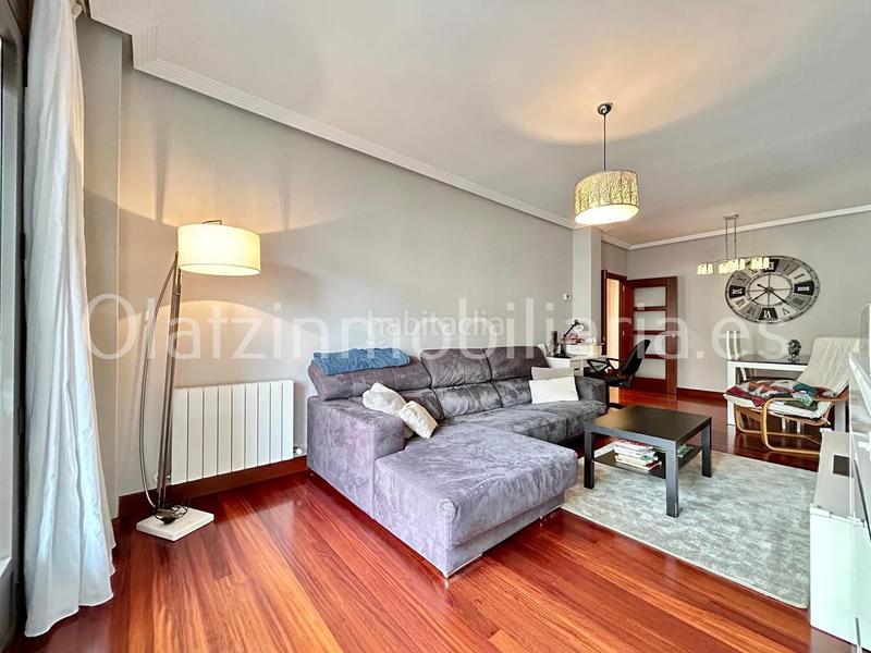 Foto b704f3bf-5bf1-487a-993b-04ee5af5120d. Pis amb calefacció aparcament a Sopuerta