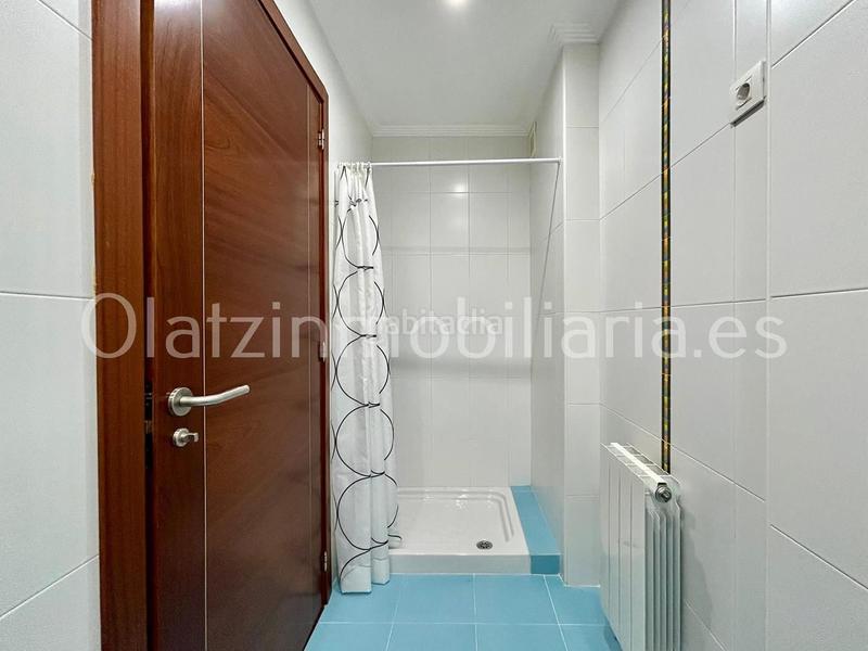 Foto ea910b14-c77e-4662-b2ef-ae270e7a60f4. Pis amb calefacció aparcament a Sopuerta