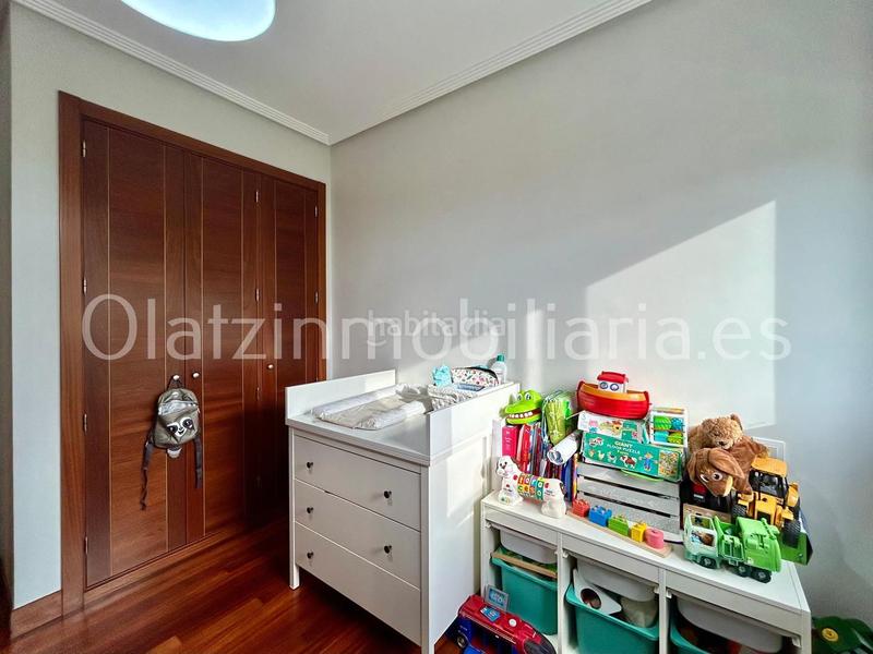 Foto ee52663f-4fd3-4975-8f96-ef756d2e7afd. Pis amb calefacció aparcament a Sopuerta