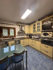 Appartamento in Güeñes. Piso en venta en gueñes, 3 dormitorios.