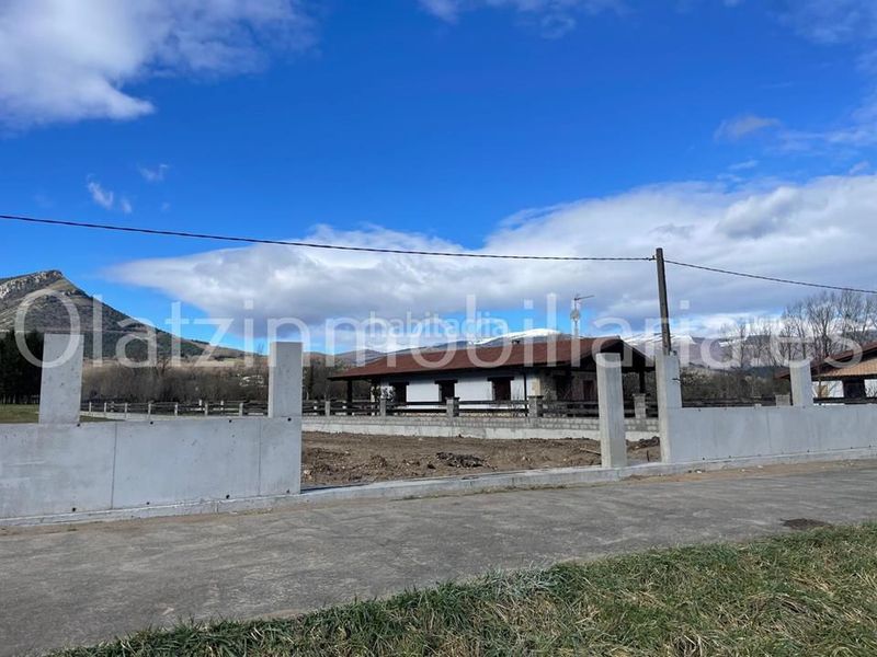 Foto 7ad9af52-9ba7-4dbd-aedd-b0373e33008a. Terreny residencial a Valle de Mena