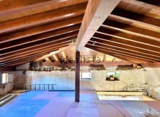 Casa a Valdegovía. Casa en venta en valdegovia  espejo.