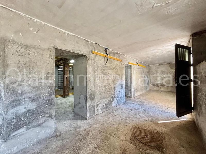 Foto 31333fb3-821b-4f18-ae84-8c223e7003e4. Casa  en venta en la baluga, 7 dormitorios. en Sopuerta