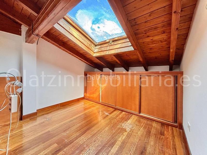 Foto 598c3be9-c35b-43fc-a954-a6203f492940. Casa  en venta en la baluga, 7 dormitorios. en Sopuerta