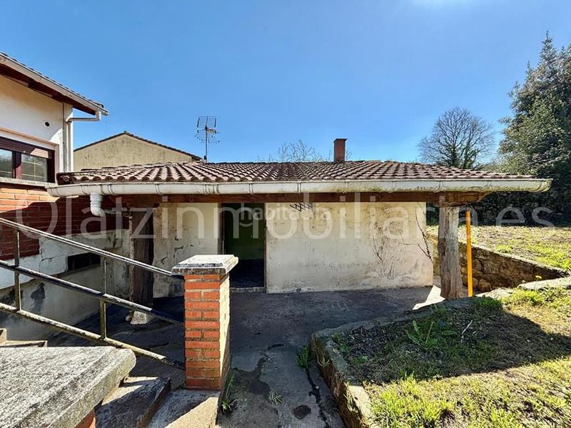 Foto a47992e2-6fcc-48eb-a0e5-497a3c55dd3e. Casa  en venta en la baluga, 7 dormitorios. en Sopuerta