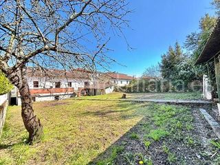 Casa in Sopuerta. Casa en venta en la baluga, 7 dormitorios.
