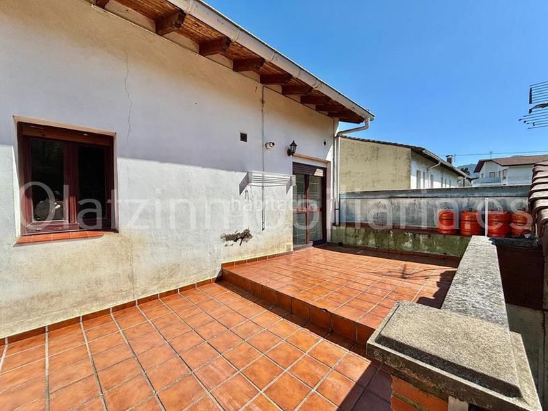 Foto d731dd44-6cea-4747-b497-62a52fe7cffc. Casa  en venta en la baluga, 7 dormitorios. en Sopuerta