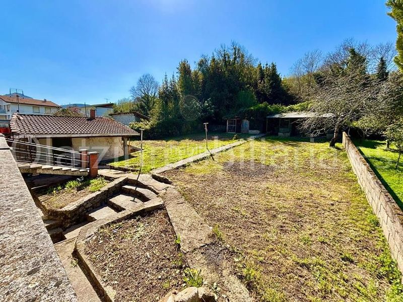 Foto fc9cdb46-32ef-4bf5-8954-afeb145c4b28. Casa  en venta en la baluga, 7 dormitorios. en Sopuerta