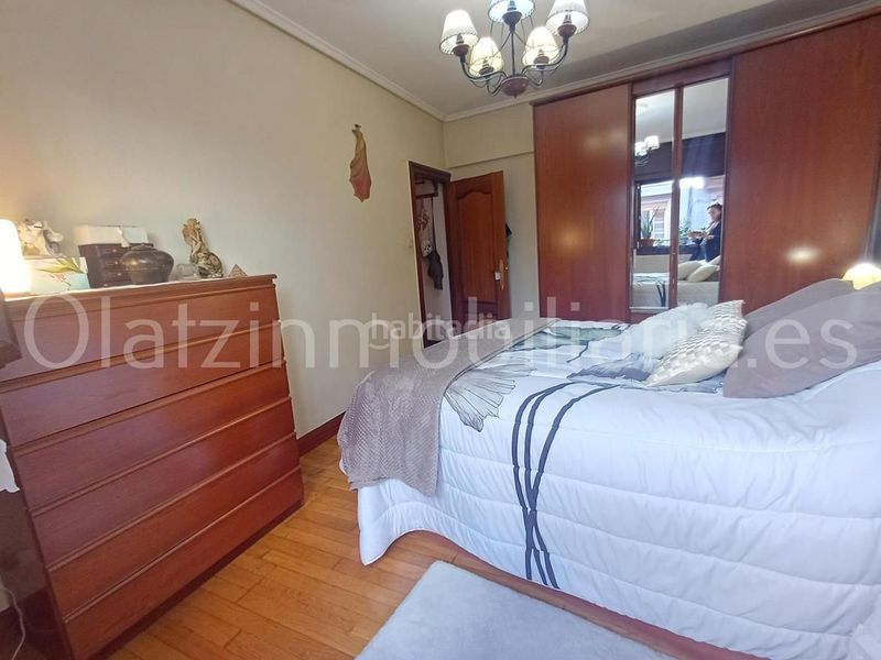 Foto 2d776b83-ed30-4c7a-9f43-7ef36e334a5d. Pis amb calefacció a Centro Barakaldo