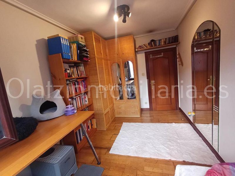 Foto 7a224d54-3d4c-428c-ad07-01d4a9135bee. Pis amb calefacció a Centro Barakaldo