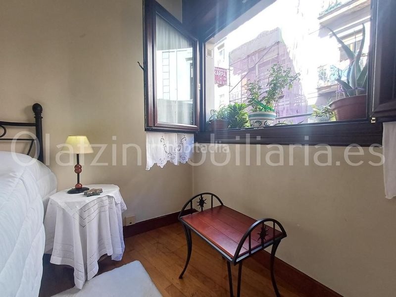 Foto e15df3a8-0e30-4e67-aa37-ee51a4f8d8dd. Pis amb calefacció a Centro Barakaldo