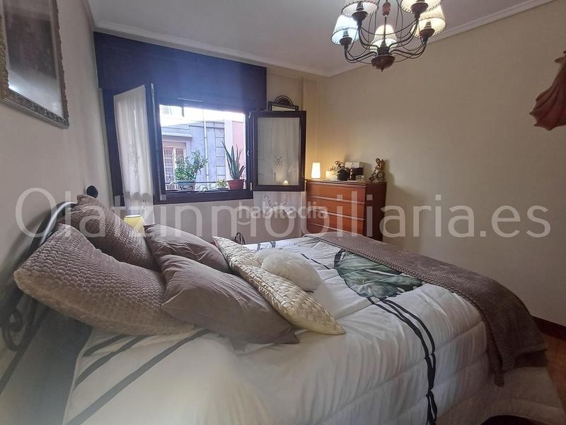 Foto e54e5fad-d557-40ec-ab39-17100061fd5e. Pis amb calefacció a Centro Barakaldo