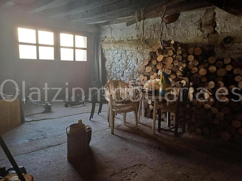 Foto e567e1b9-1579-49e3-bcde-7875270b9c85. Casa amb calefacció aparcament a Valle de Mena