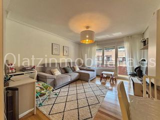 Flat in Zalla. Piso en venta en zalla, 3 dormitorios.