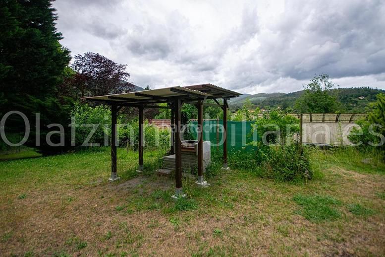 Foto abe02db7-dd07-48aa-8bb4-ac9515409437. Masia a Sopuerta