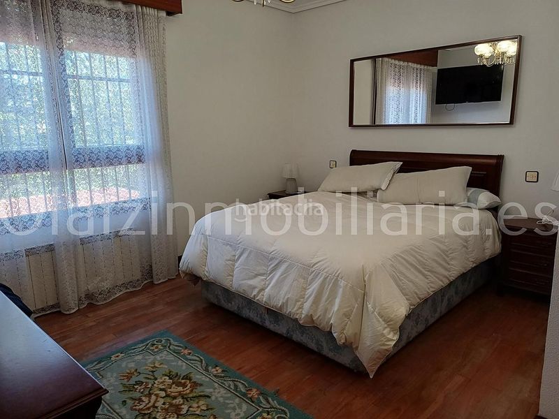 Foto 3d8265dd-8fb6-4a3e-9f48-963160d584b8. Casa amb calefacció aparcament piscina a Valle de Mena