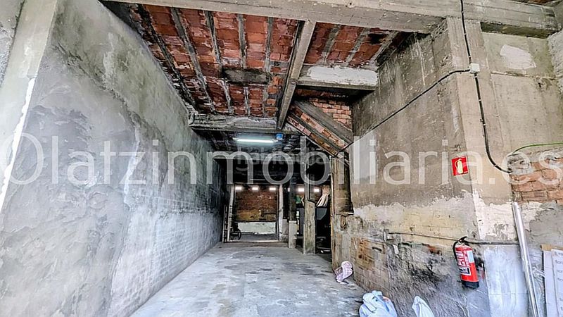 Foto 9fc31a0f-8f84-486d-89c1-c188a4c50848. Local comercial a Llodio