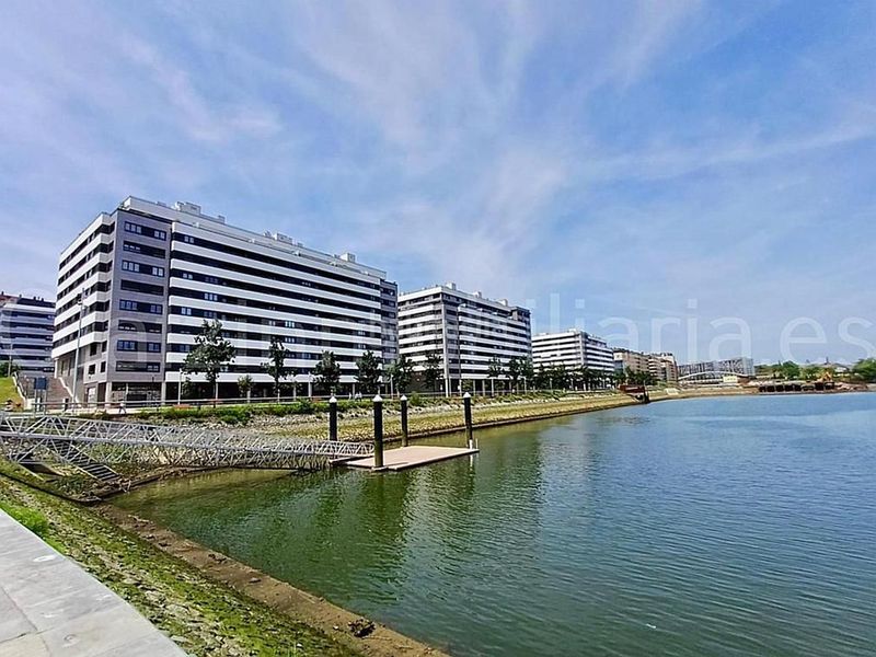 Foto f81486d0-0b71-4b05-b407-43181426eaca. Pis amb calefacció aparcament piscina a Lasesarre Barakaldo