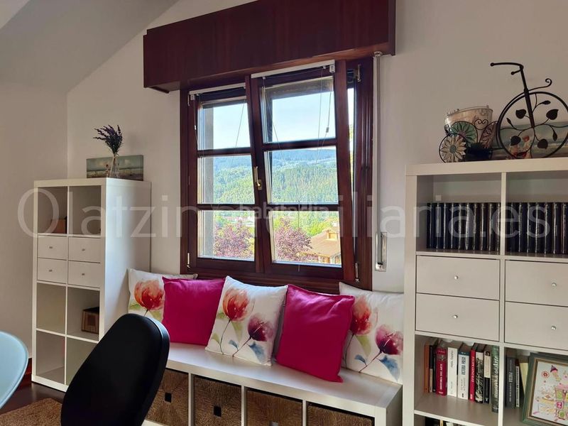 Foto 750845d3-1d0e-4629-a0a2-0f6d8d73eaab. Casa amb calefacció aparcament a Zalla