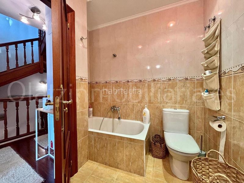 Foto a9e63e39-109e-41d5-951c-7022df70adaf. Casa amb calefacció aparcament a Zalla