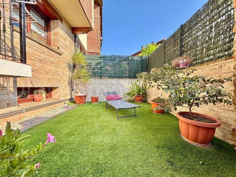 Foto f97b33b6-51a8-4ae2-b7b1-8c01299b3818. Casa amb calefacció aparcament a Zalla