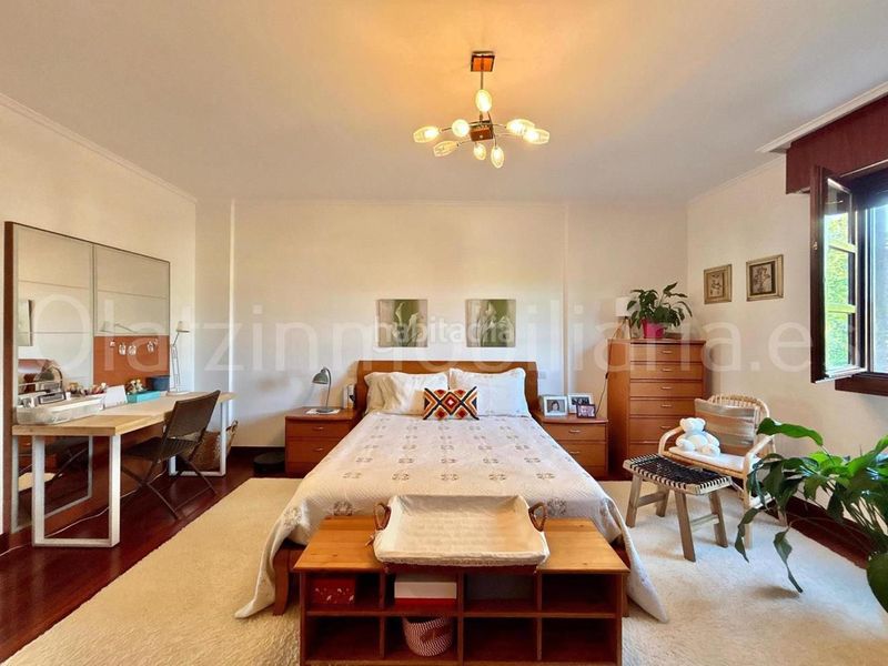 Foto fe1b0d23-a6b8-4a63-80d8-8b7661eacd23. Casa amb calefacció aparcament a Zalla