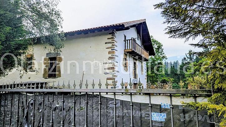 Foto 988e34a4-228a-4a48-b64b-a828cd645c7b. Casa a Llodio