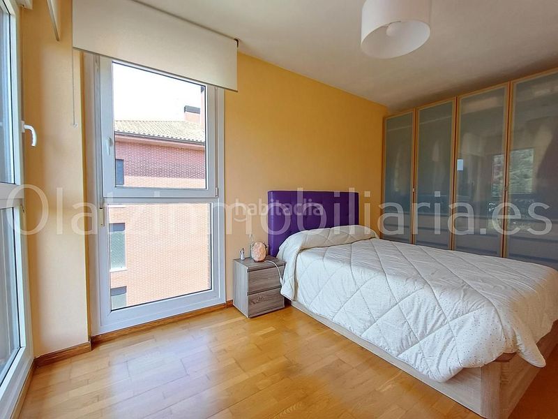 Foto b37cc0e0-1187-46c9-9e06-d131c393b74e. Pis amb calefacció aparcament a Zalla