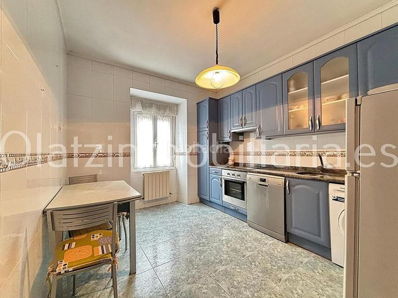 Foto a52e1f99-86ca-40c6-84f7-fedfab54c213. Casa amb calefacció aparcament a Gordexola