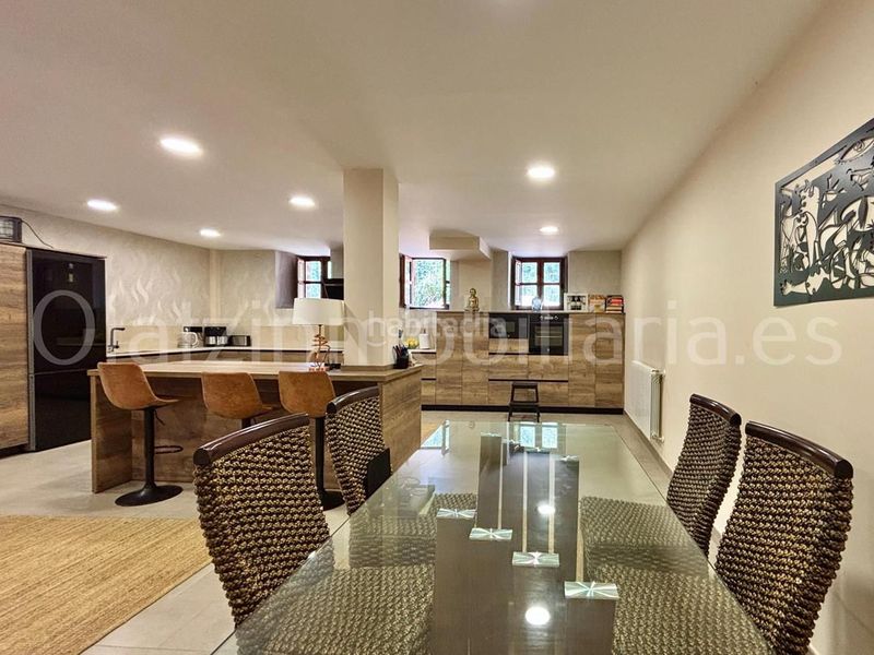 Foto 0ab384b7-30d9-45d4-9826-f006fd570216. Casa amb calefacció aparcament a Arcentales