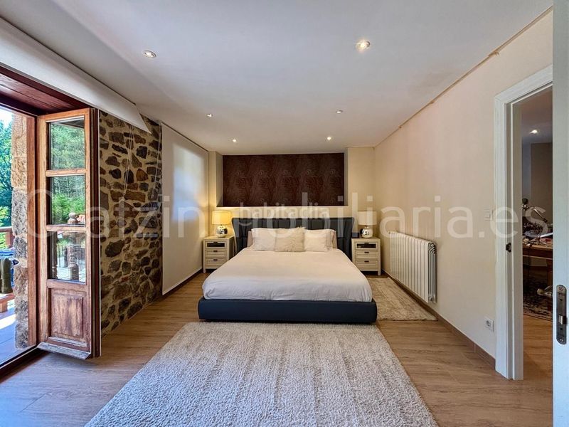 Foto d3256b69-9bbb-4667-bb39-f8c164469e73. Casa amb calefacció aparcament a Arcentales