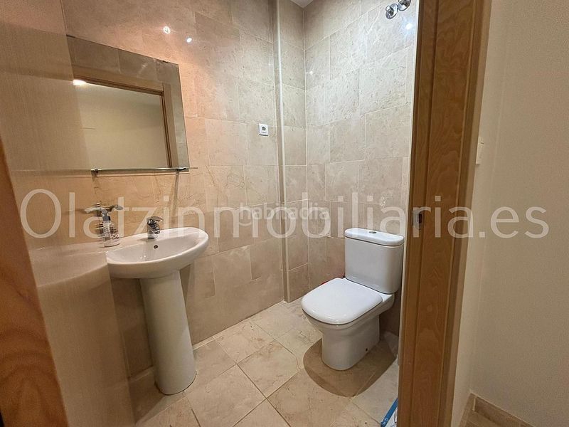 Foto a32f41f6-e02d-4980-ab45-9e6fb4a23242. Casa amb calefacció aparcament a Llodio