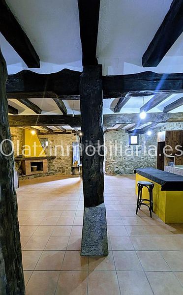 Foto 0b25fb0d-a5cd-44ea-af20-bd96b3508d4e. Casa amb calefacció aparcament a Okondo