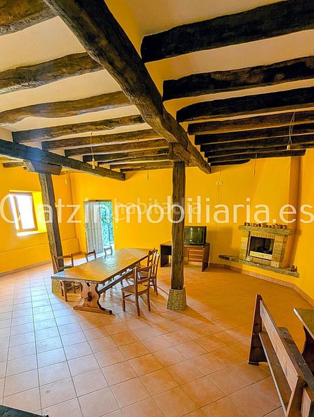 Foto a93dbeba-0b35-4c84-b6bd-0e299d355ec3. Casa amb calefacció aparcament a Okondo