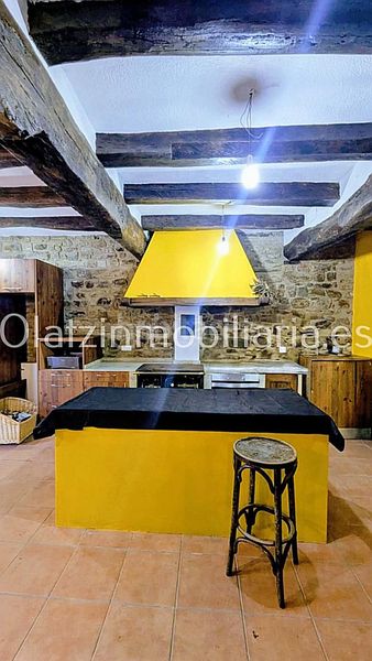 Foto f1c353bb-e1a1-470a-a7ca-d8b91e5ef514. Casa amb calefacció aparcament a Okondo