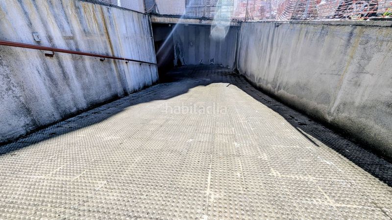 Foto 5deb53df-f8ab-483b-973d-617d88f57e5d. Aparcament cotxe a Amurrio