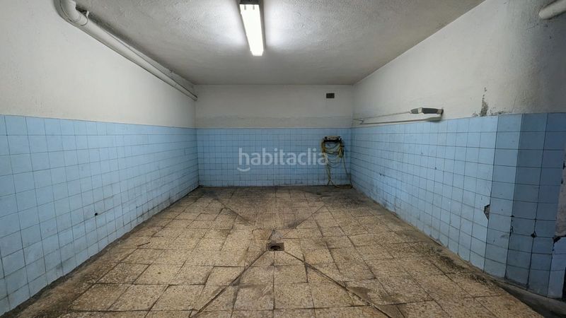 Foto a040aa06-db29-4bc7-af0f-f458215a676b. Aparcament cotxe a Amurrio